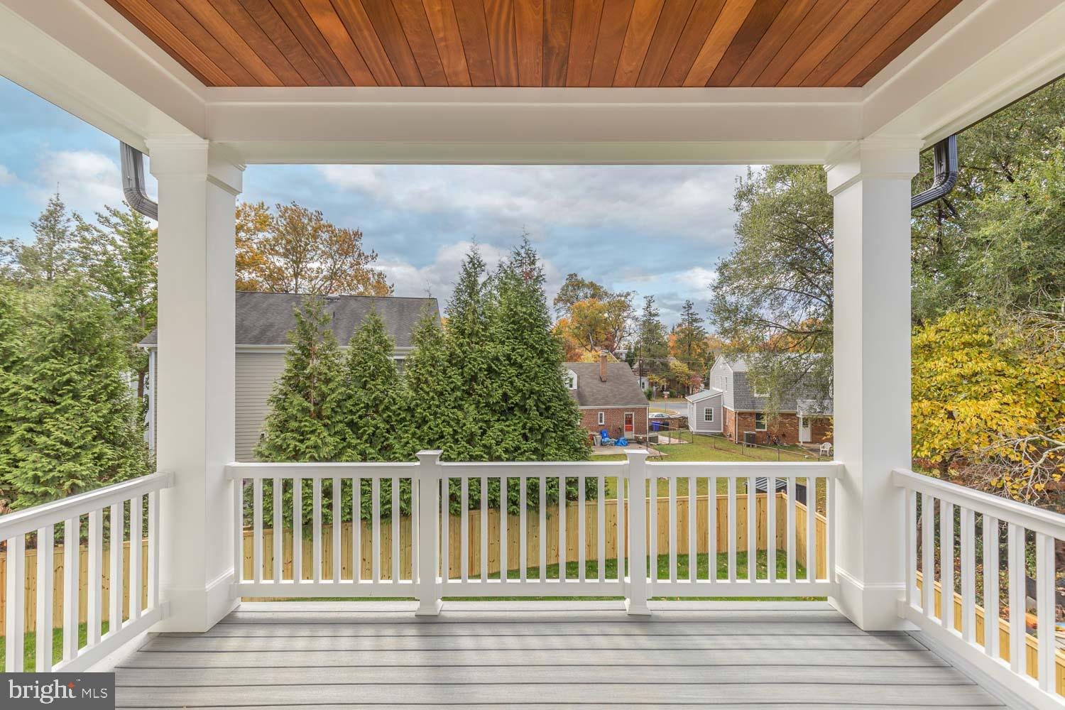 6012 Sonoma Road Bethesda, MD 20817 - Photo 52 of 57 a view of a balcony with wooden floor