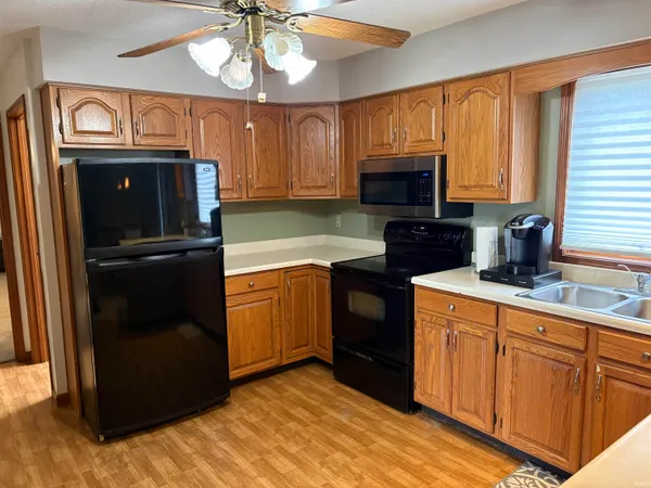 $260,000 | 1531 Ridgewood Lane, Bluffton, IN 46714