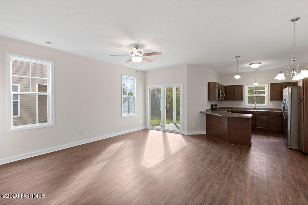 509 Shallotte Lane Holly Ridge, NC 28445 - Photo 5 of 23 IMG_5561