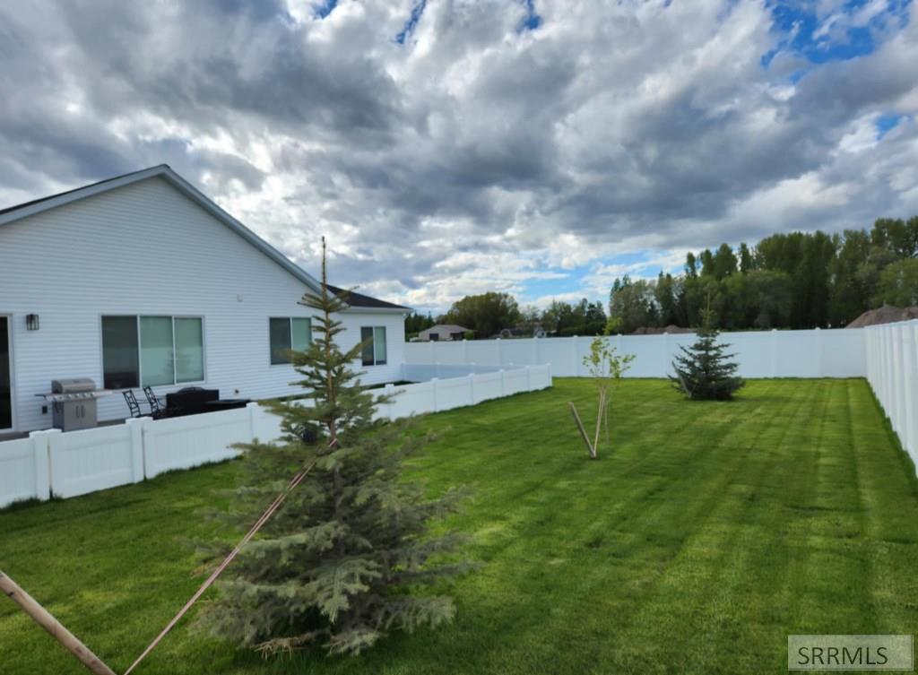 630 South 2275 West Rexburg, ID 83440 - Photo 11 of 31