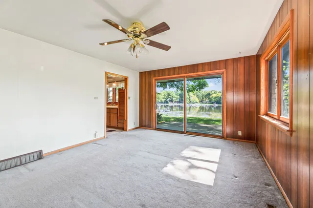 $899,000 | 4757 Riverside Road, Waterford, WI 53185