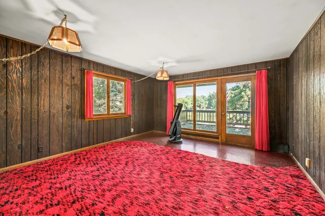 $899,000 | 4757 Riverside Road, Waterford, WI 53185