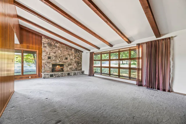 $899,000 | 4757 Riverside Road, Waterford, WI 53185