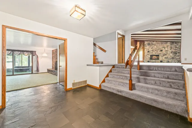 $899,000 | 4757 Riverside Road, Waterford, WI 53185