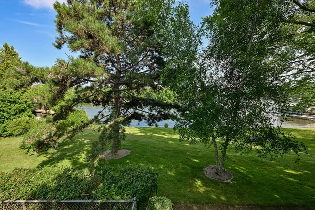 $899,000 | 4757 Riverside Road, Waterford, WI 53185