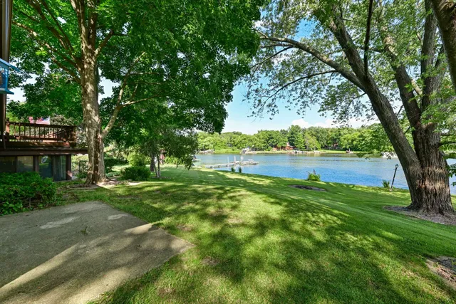 $899,000 | 4757 Riverside Road, Waterford, WI 53185