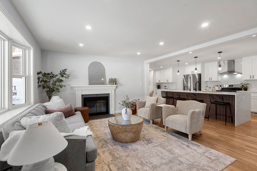 378 Linebrook Road Ipswich, MA 01938 - Photo 1 of 22