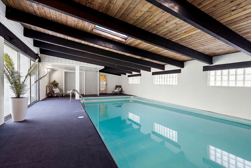 378 Linebrook Road Ipswich, MA 01938 - Photo 16 of 22