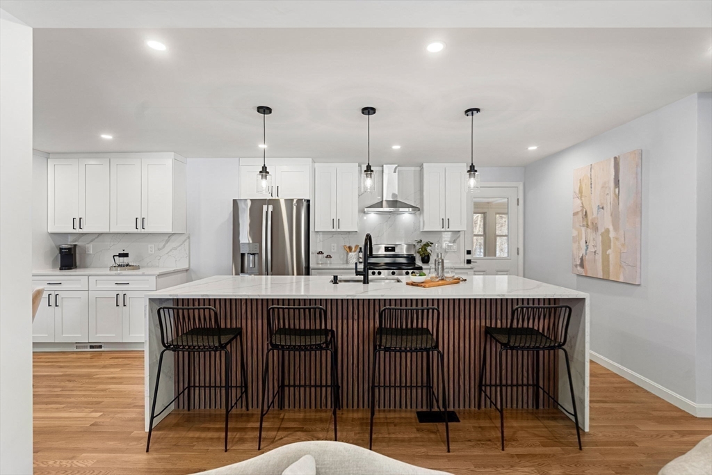 378 Linebrook Road Ipswich, MA 01938 - Photo 6 of 22