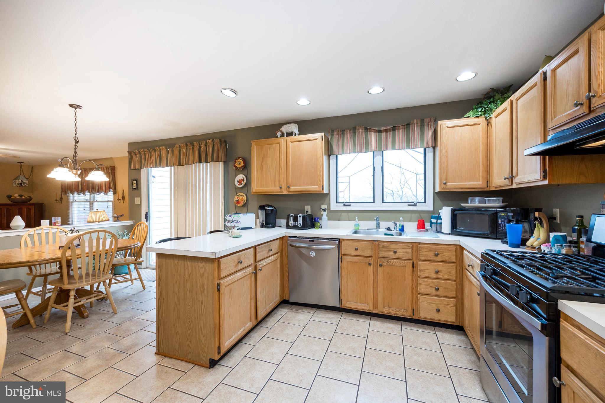 213 Forge Road Collegeville, PA 19426 - Photo 11 of 44 Gallery Image 11
