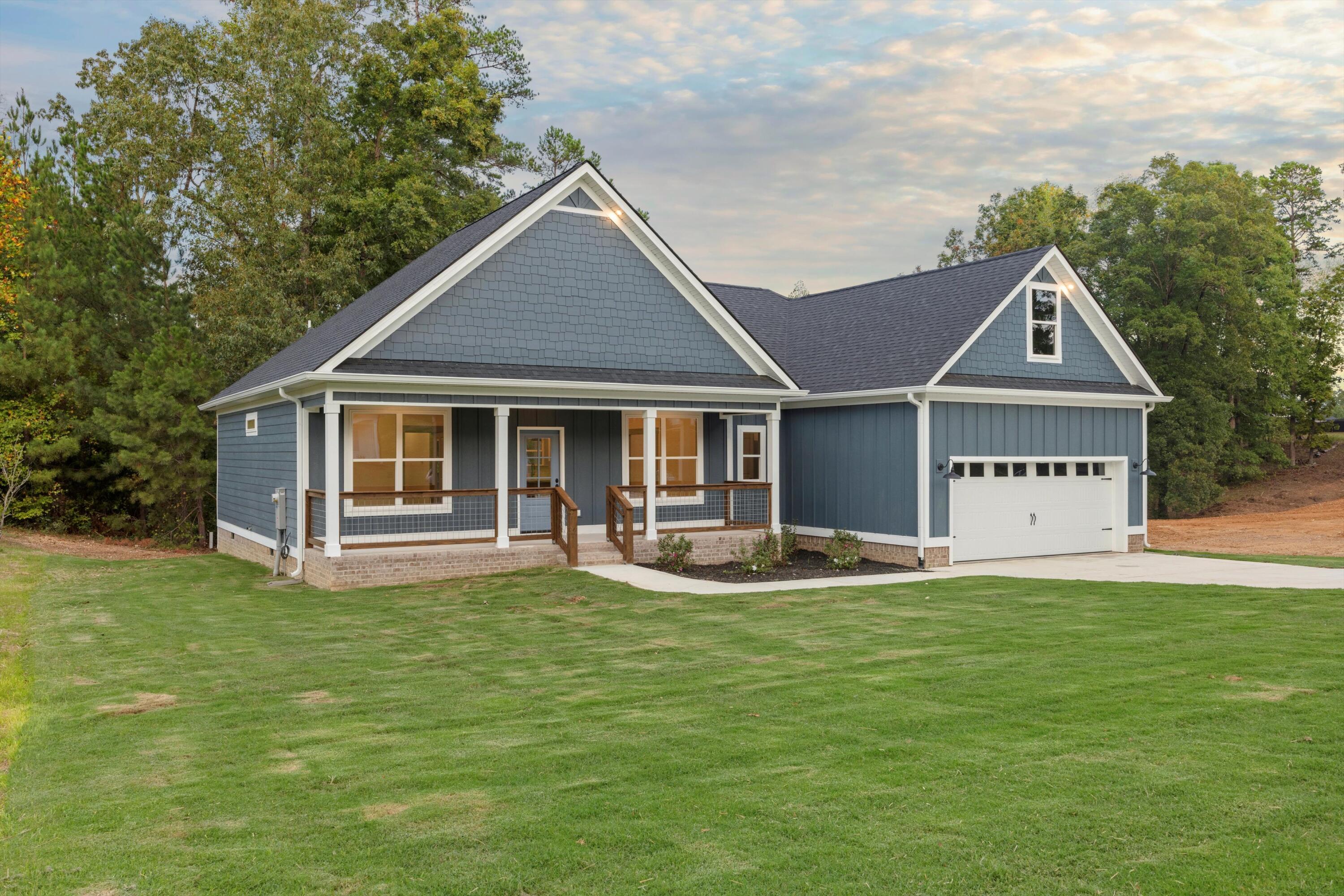 408 Sentry Oaks Chickamauga, GA 30707 - Photo 2 of 28 408 Sentry Oaks