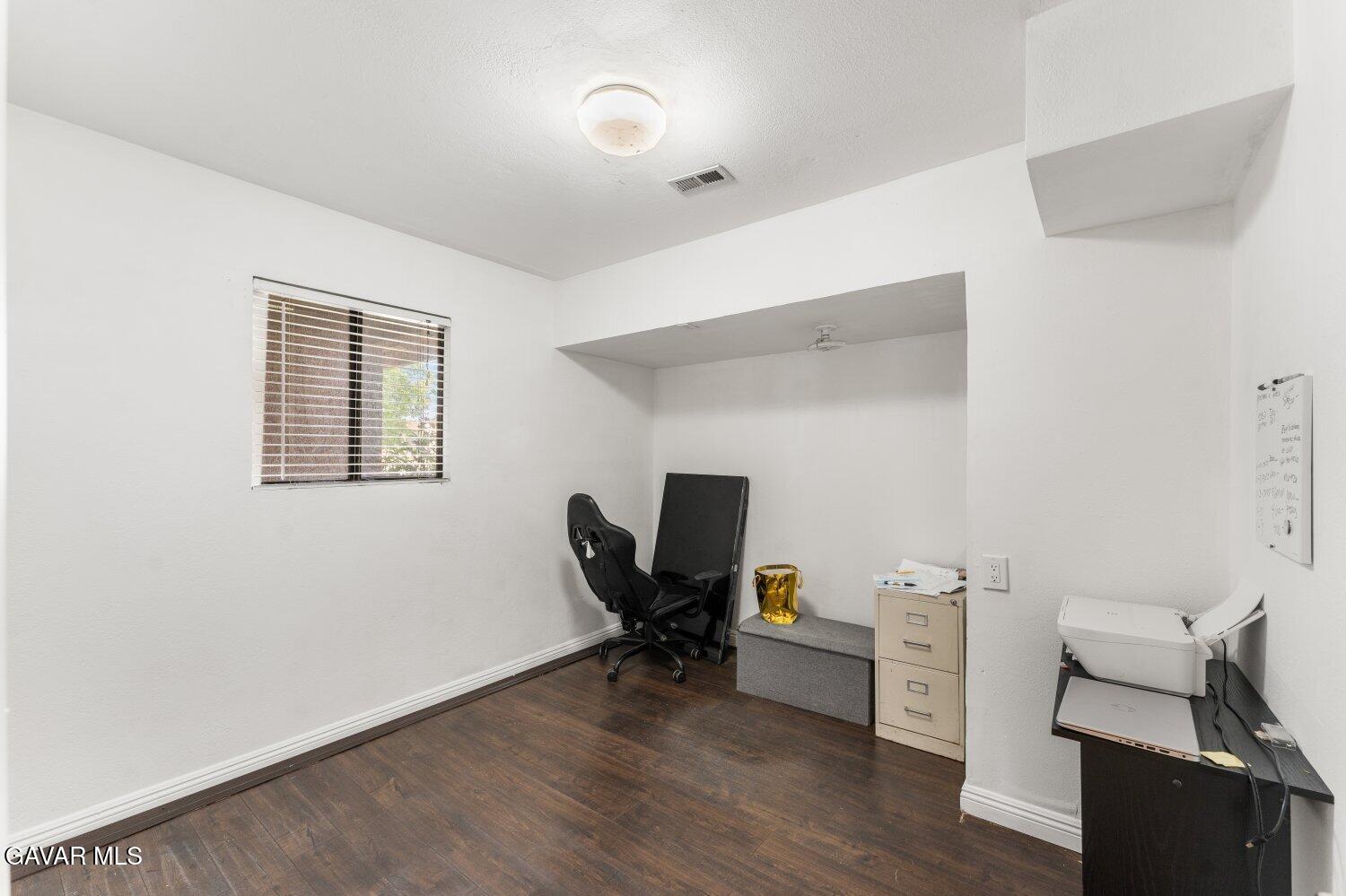 2601 Dixie Street Rosamond, CA 93560 - Photo 17 of 46 17-DixieSt-e9f038198c