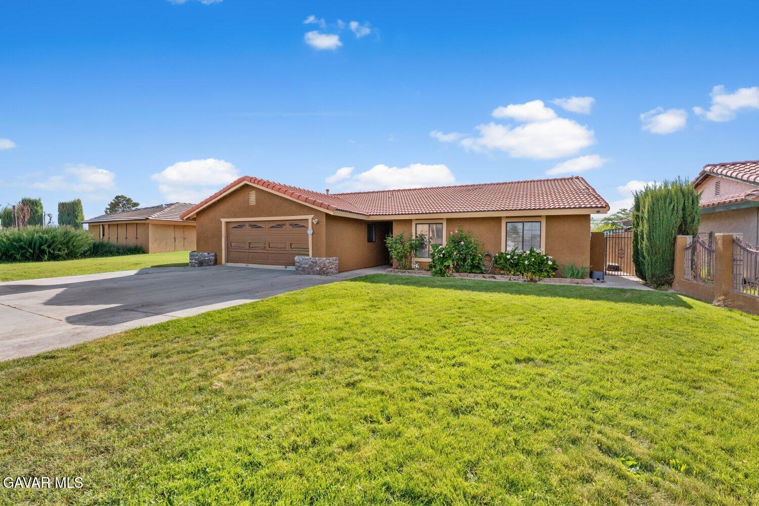 2601 Dixie Street Rosamond, CA 93560 - Photo 2 of 46 02-DixieSt-111ddadf17