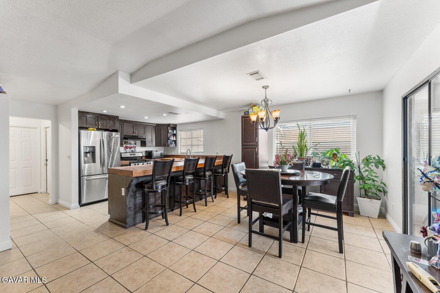 2601 Dixie Street Rosamond, CA 93560 - Photo 9 of 46 09-DixieSt-bb18fa37b3