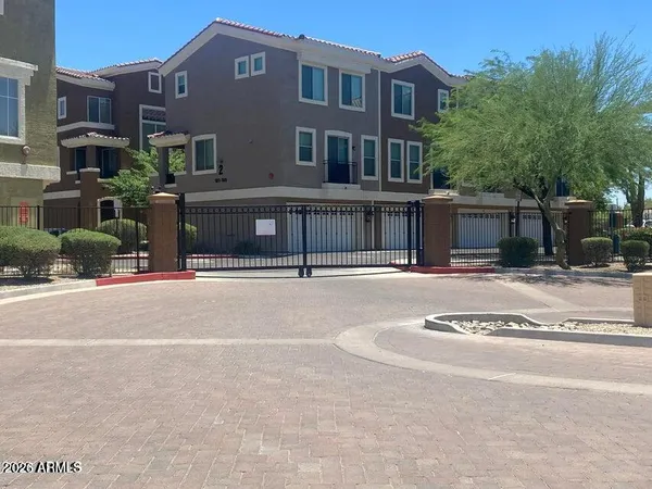 $274,900 | 22125 North 29th Avenue, Unit 146, Phoenix, AZ 85027