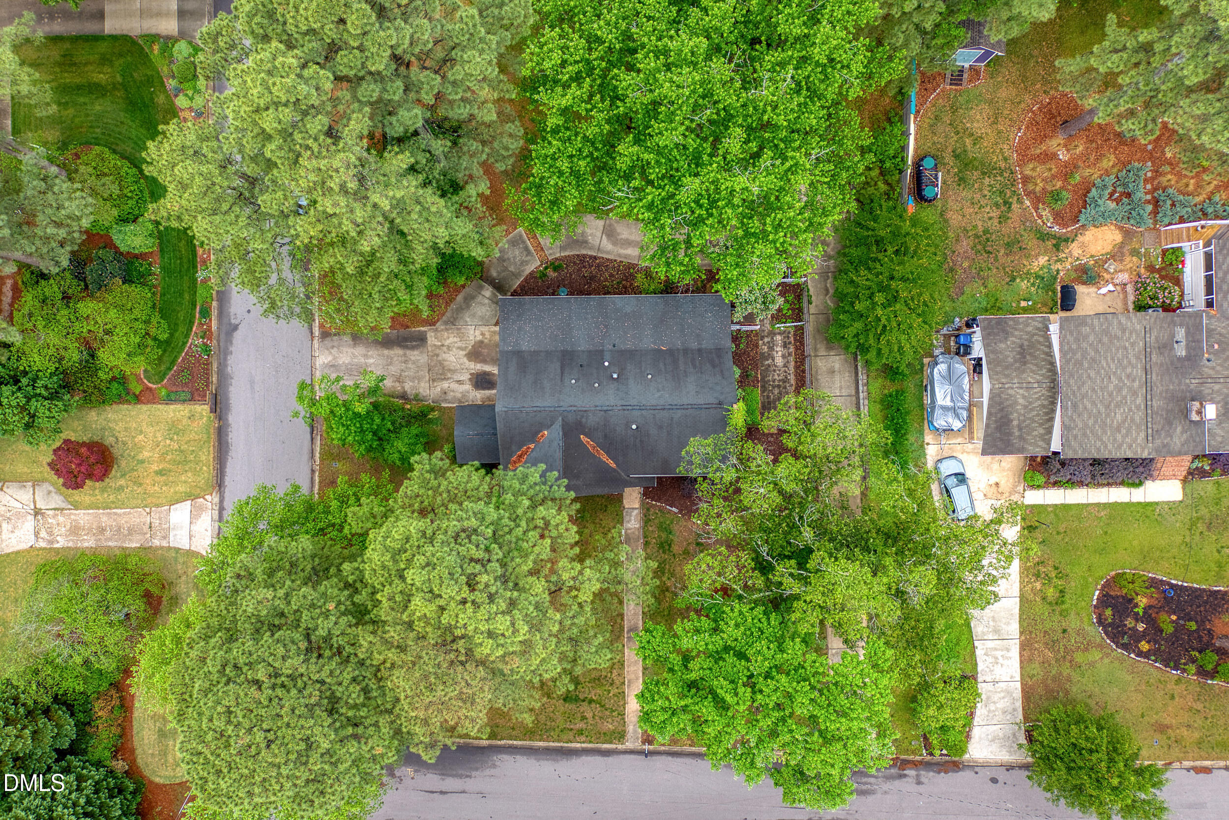 1701 Bellemeade Street Raleigh, NC 27607 - Photo 42 of 47 42 -1701 bellemeade st, drone, exterior