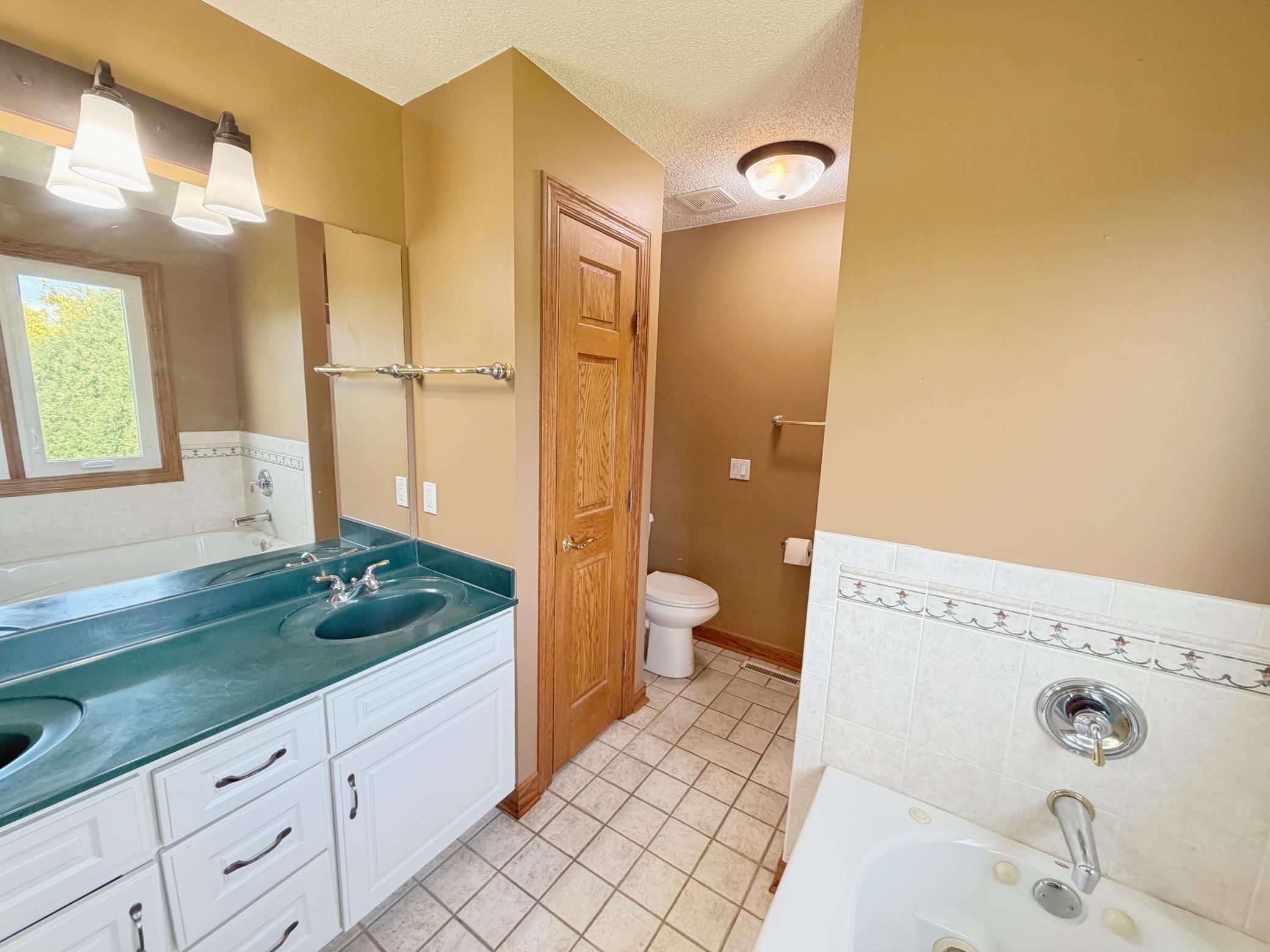 1103 Southern Hills Lane Southwest Rochester, MN 55902 - Photo 23 of 28
