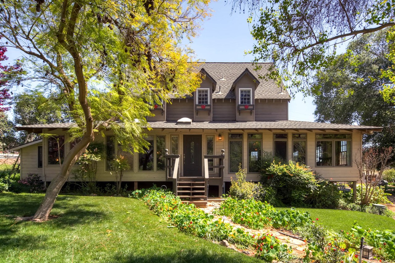 3009 Olive Hill Road Fallbrook, CA 92028 - Photo 1 of 25