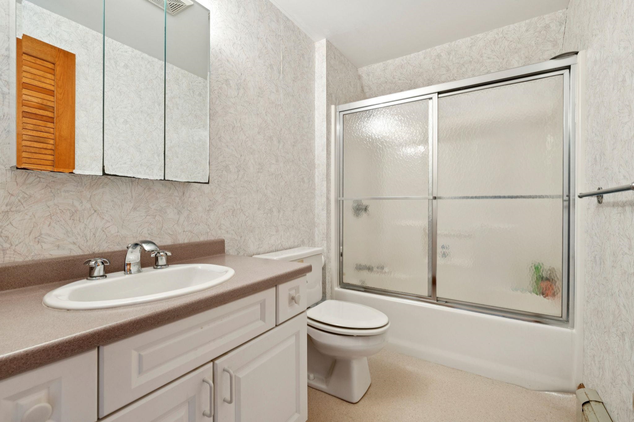 2 Breakers Road Rye, NH 03870 - Photo 22 of 34