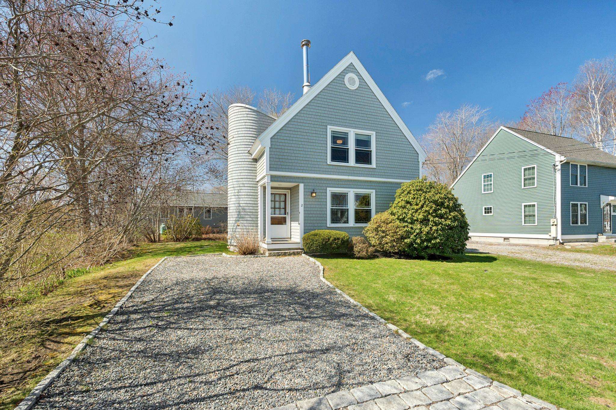 2 Breakers Road Rye, NH 03870 - Photo 3 of 34