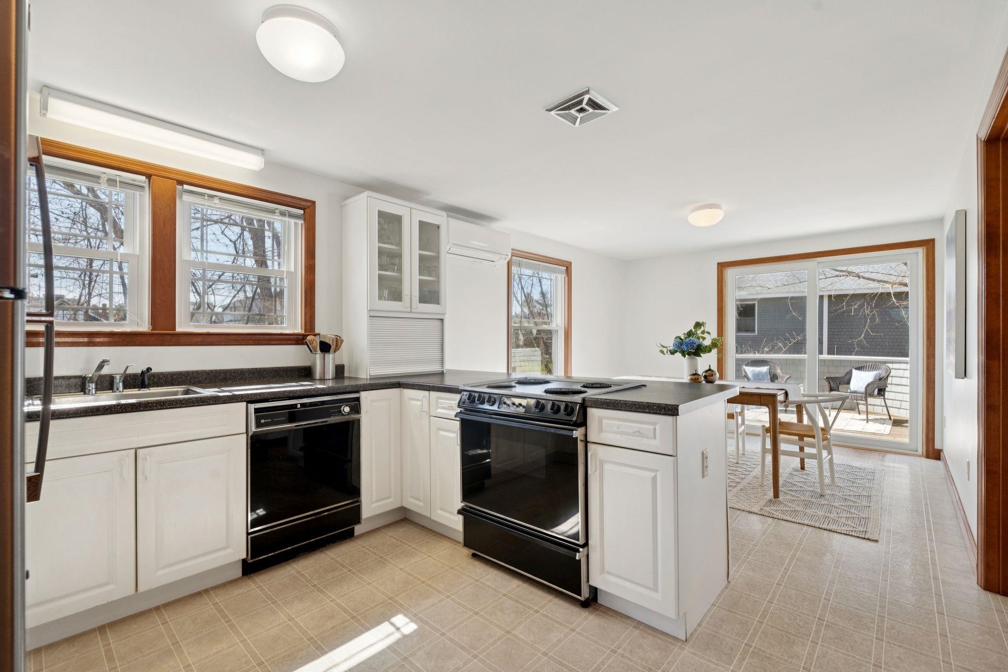 2 Breakers Road Rye, NH 03870 - Photo 10 of 34
