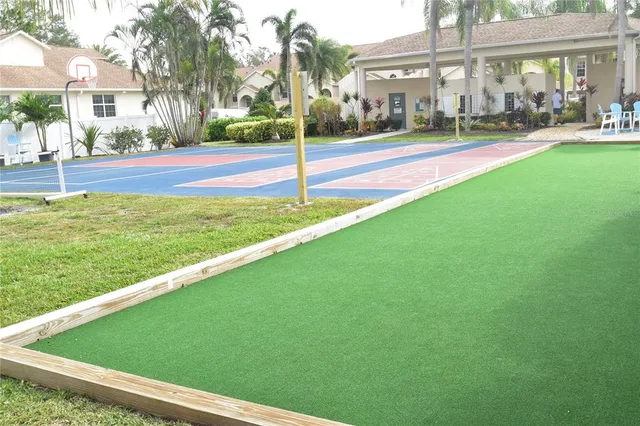 $2,000 | 4235 Castle Bridge, Unit 1216, Sarasota, FL 34238