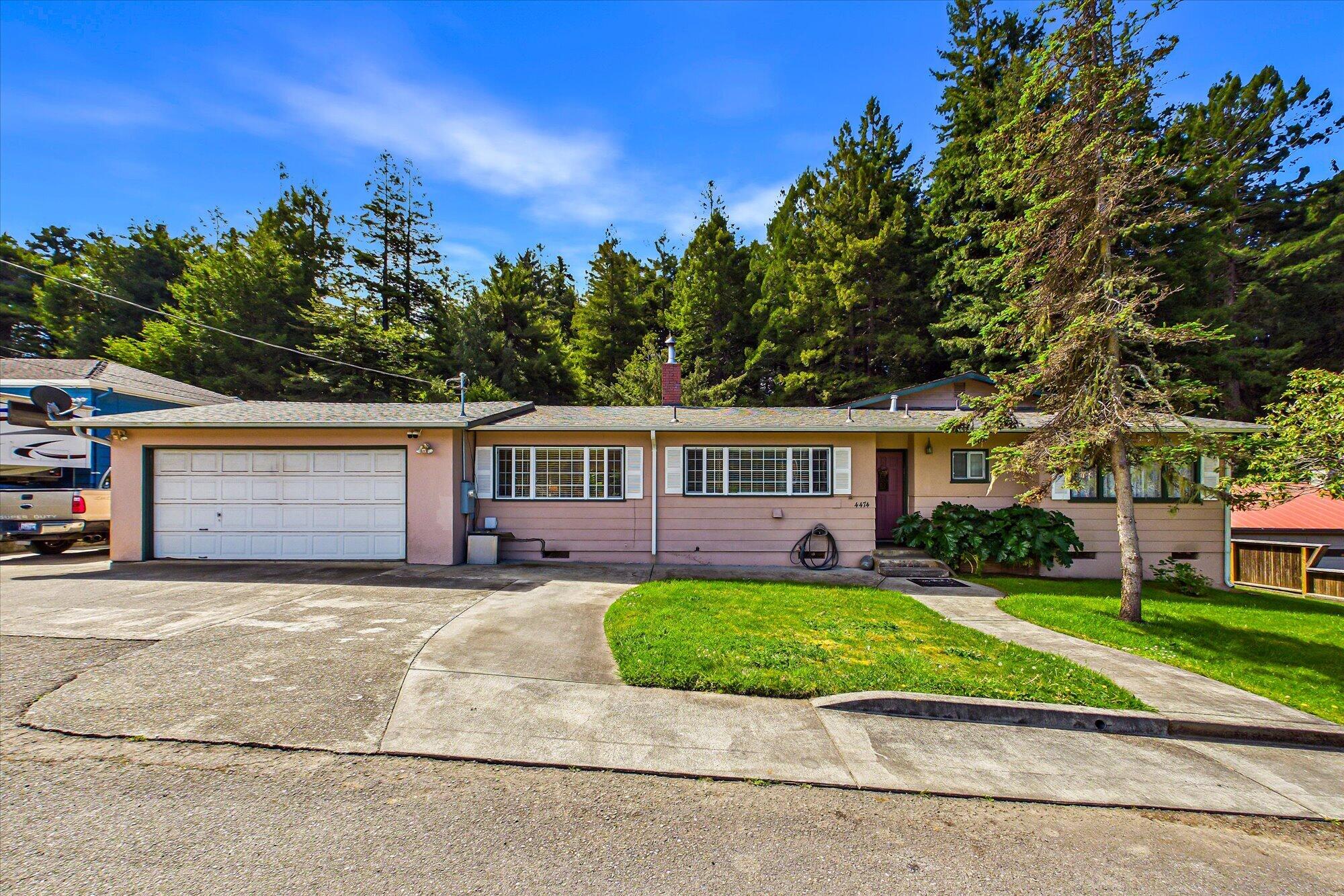 4474 Excelsior Road Eureka, CA 95503 - Photo 1 of 42