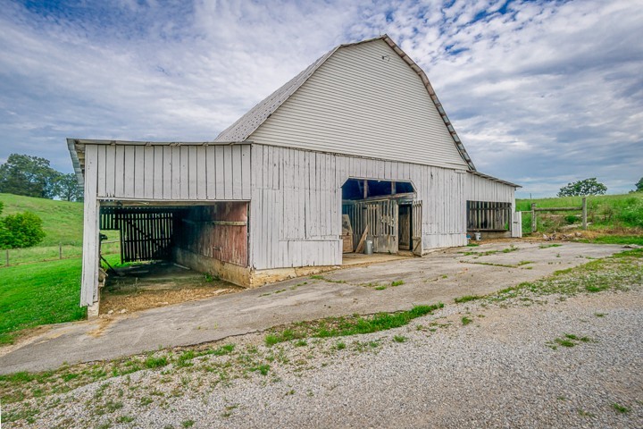 899 Messenger Road Sparta, TN 38583 - Photo 17 of 43