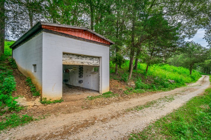 899 Messenger Road Sparta, TN 38583 - Photo 19 of 43