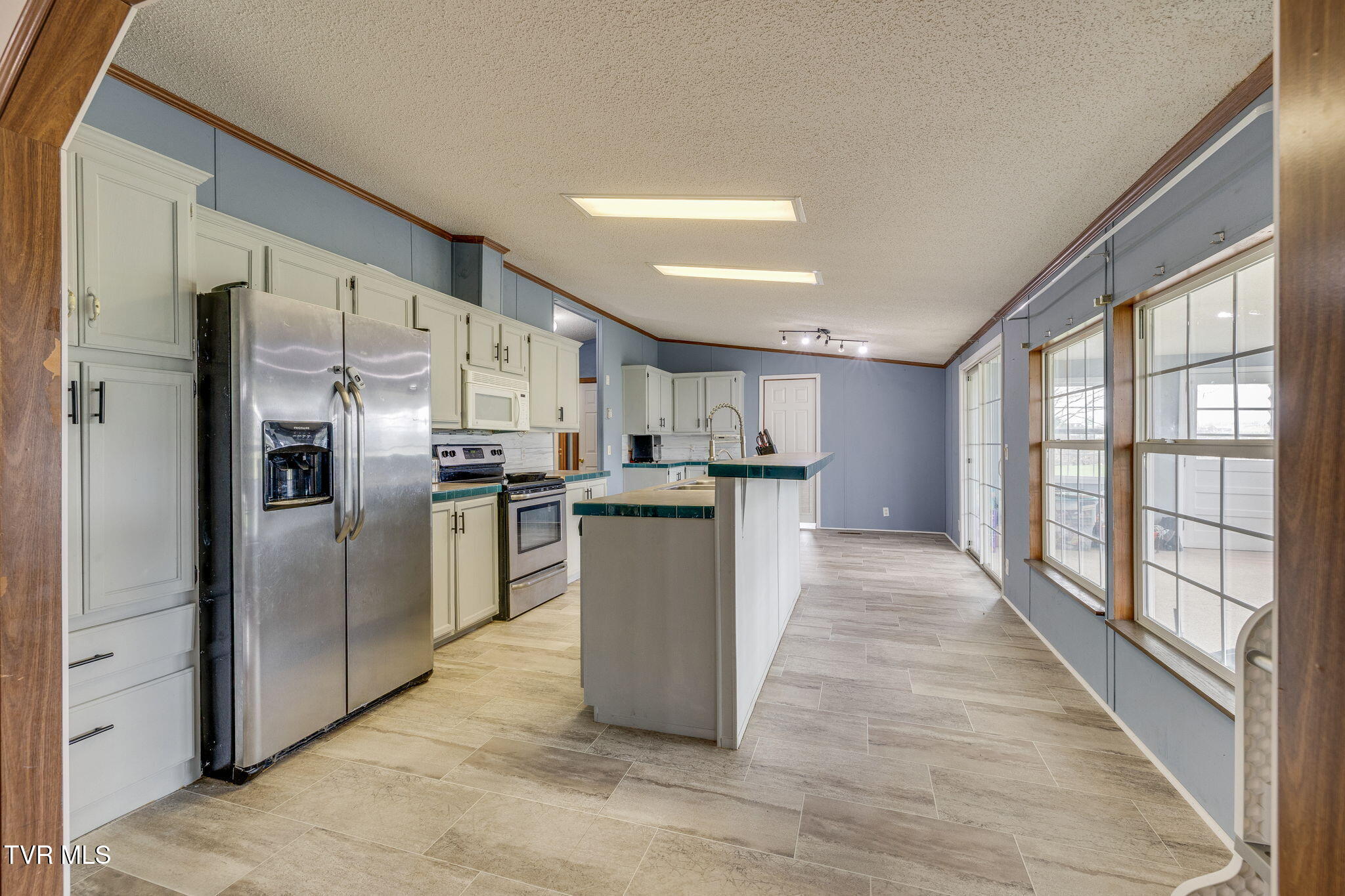 288 Pendleton Smith Road Chuckey, TN 37641 - Photo 8 of 36 008