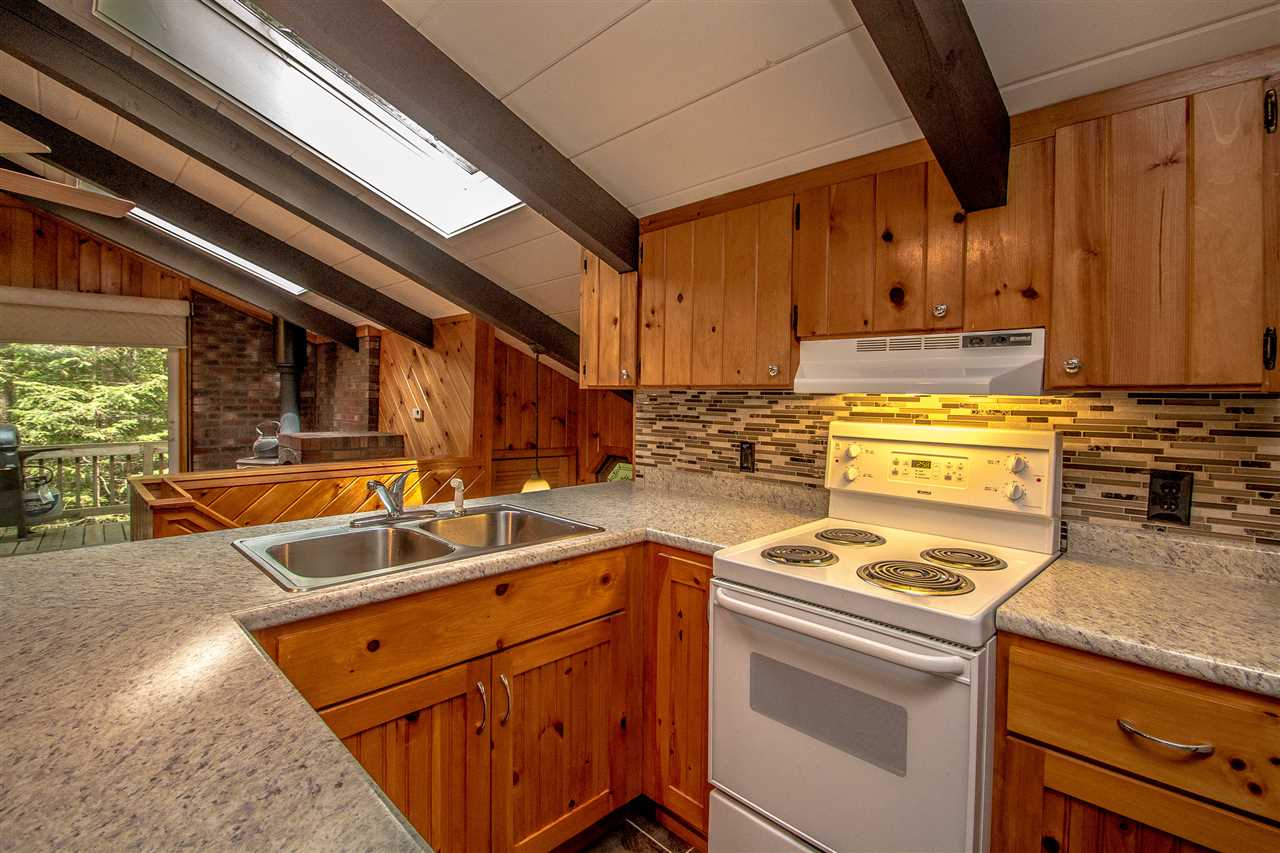 32 South Pines Road Conway, NH 03813 - Photo 3 of 19