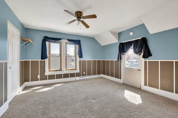 $219,900 | 640 2nd Avenue Northwest, Plainview, MN 55964