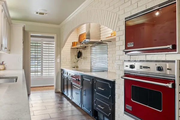$409,000 | 149 Liveoak Street, Hereford, TX 79045