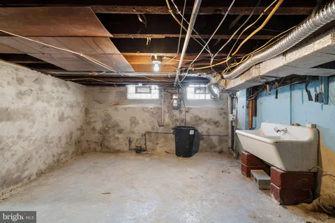 $559,900 | 2320 Manning Street, Philadelphia, PA 19103