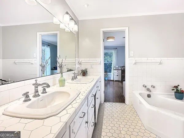 $850,000 | 130 Apple Blossom Lane, Summerville, GA 30747
