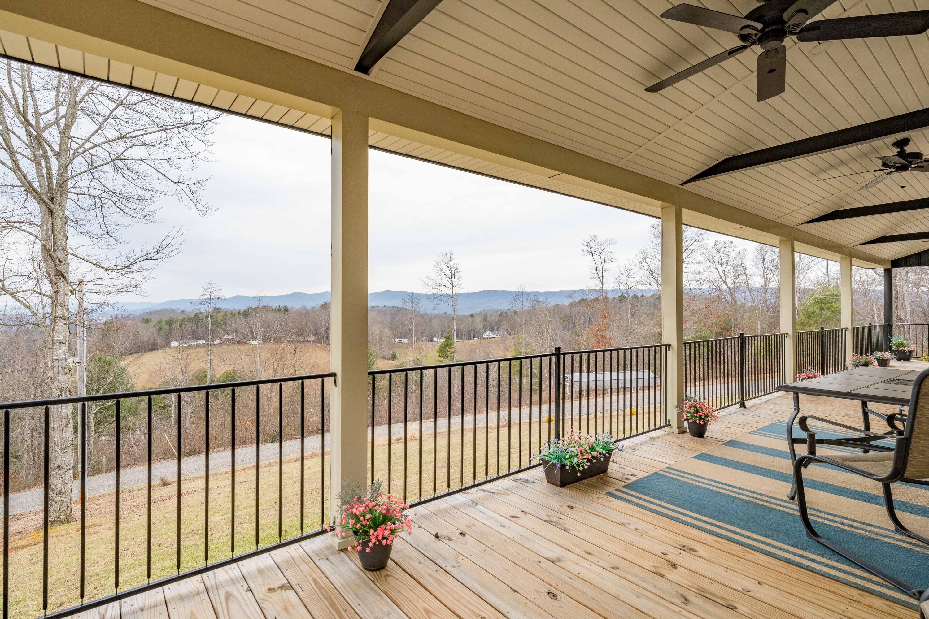2562 Divide Road Mountain City, TN 37683 - Photo 22 of 90 2562 Divide Rd (44 of 93)