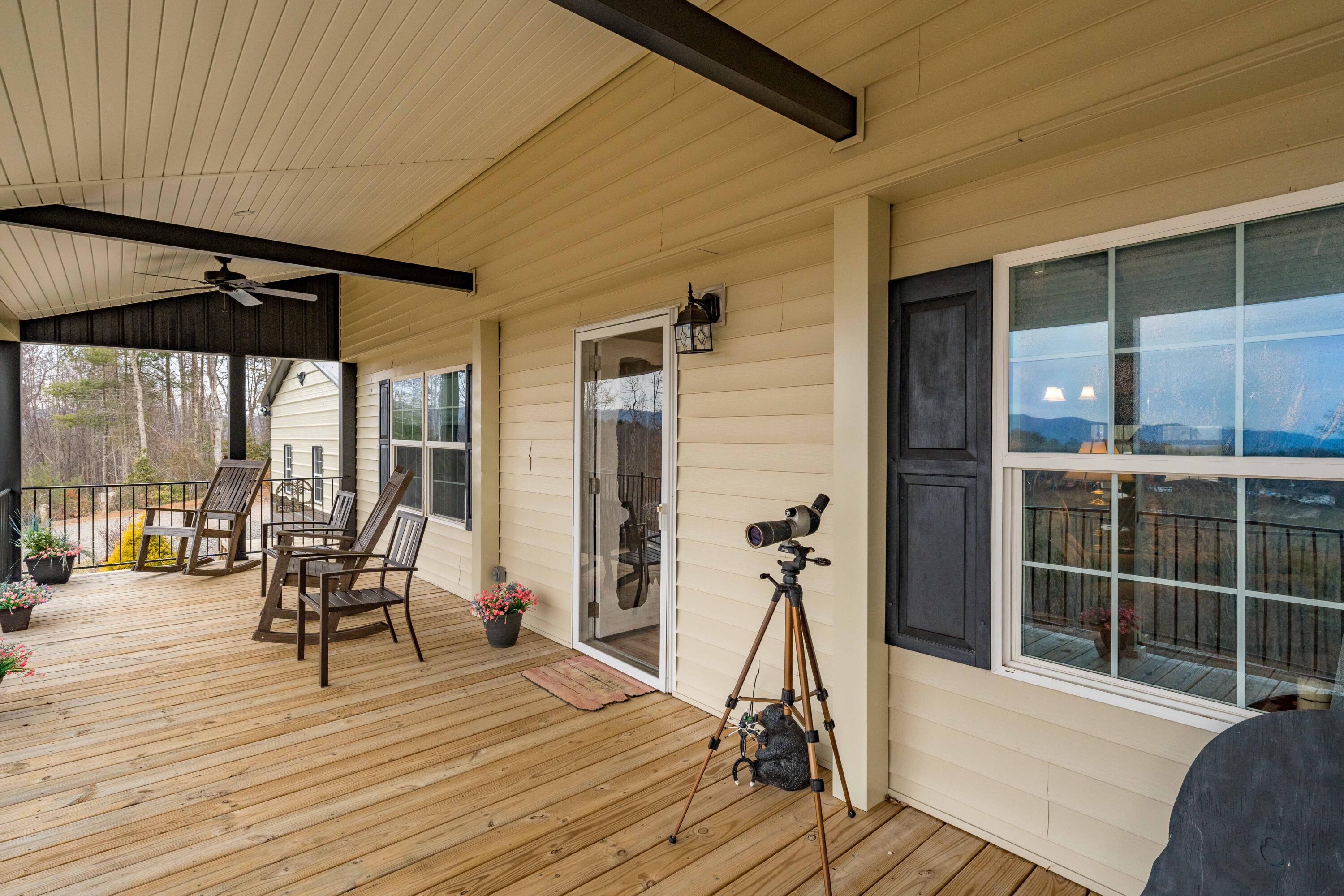 2562 Divide Road Mountain City, TN 37683 - Photo 23 of 90 2562 Divide Rd (45 of 93)