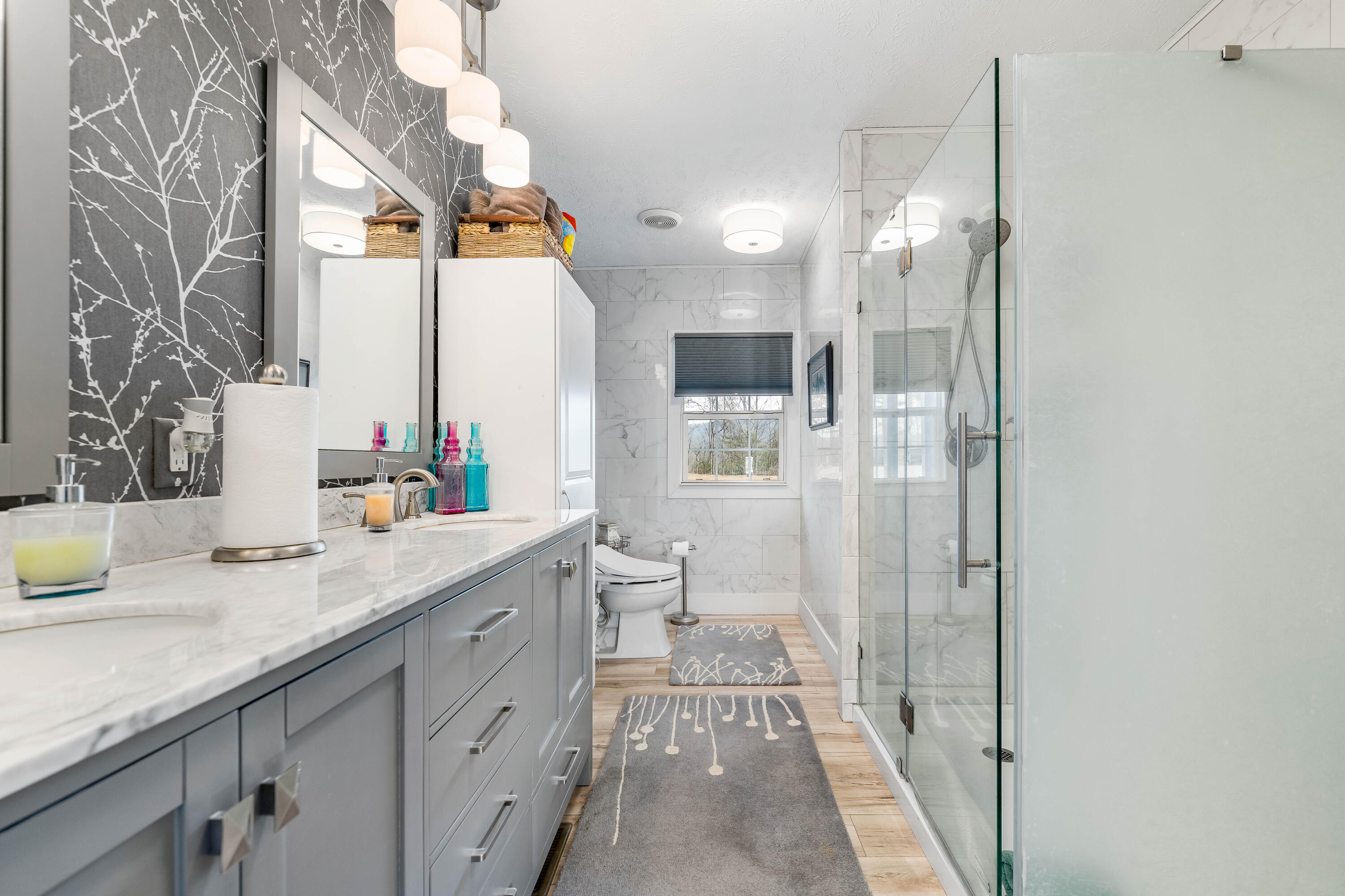 2562 Divide Road Mountain City, TN 37683 - Photo 61 of 90 Master Bathroom