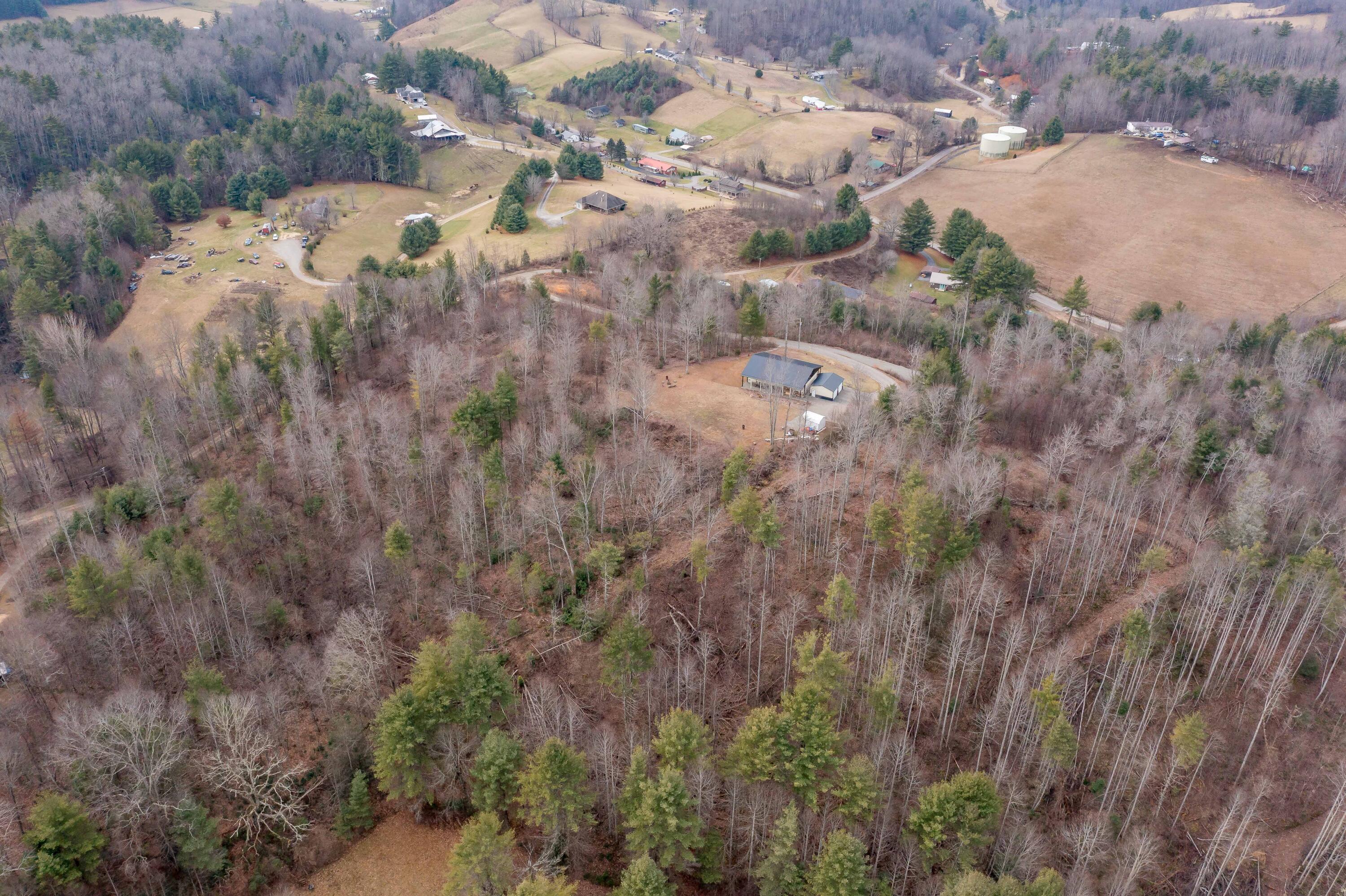 2562 Divide Road Mountain City, TN 37683 - Photo 88 of 90 2562 Divide Rd (11 of 93)