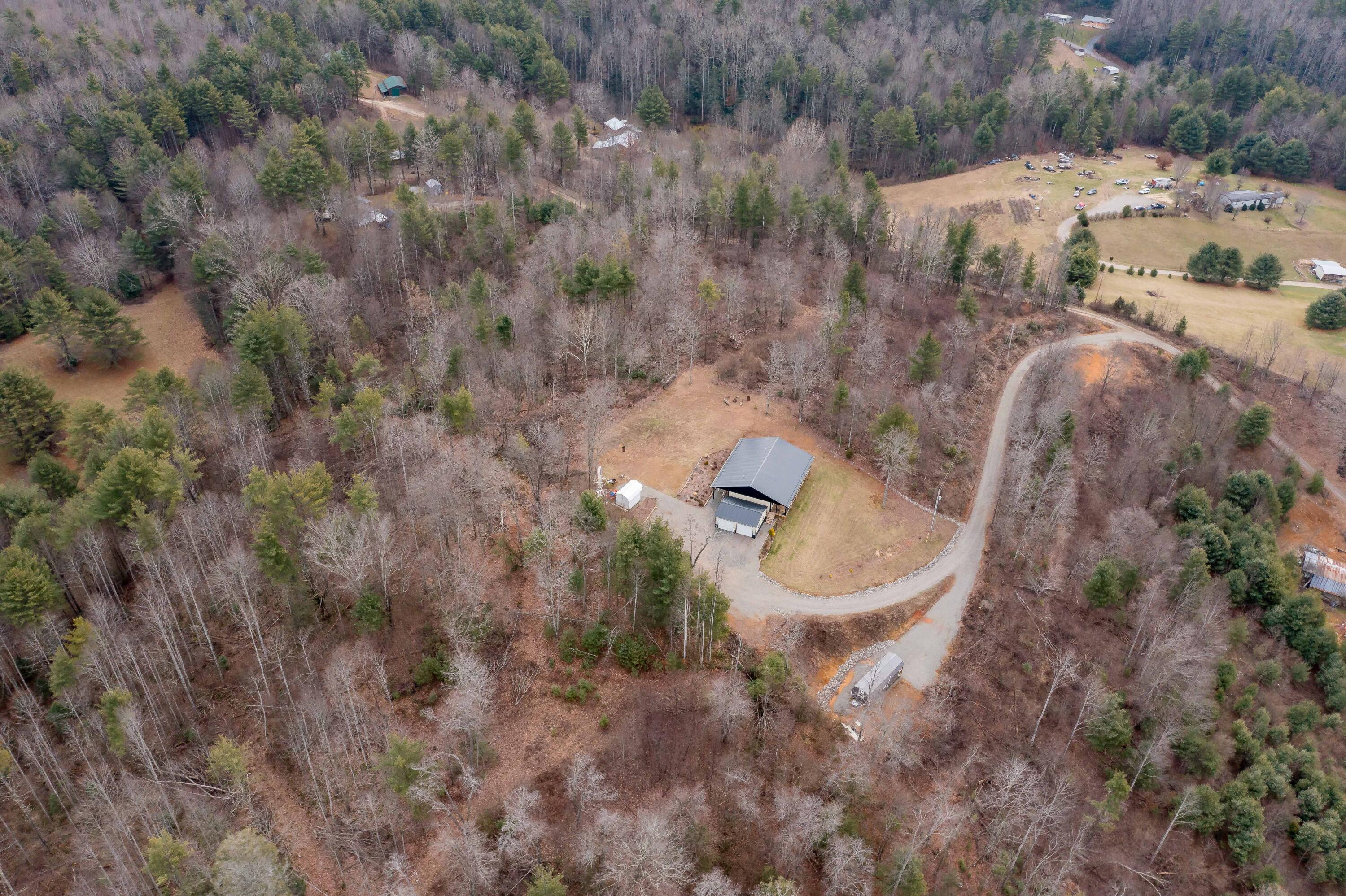 2562 Divide Road Mountain City, TN 37683 - Photo 89 of 90 2562 Divide Rd (13 of 93)