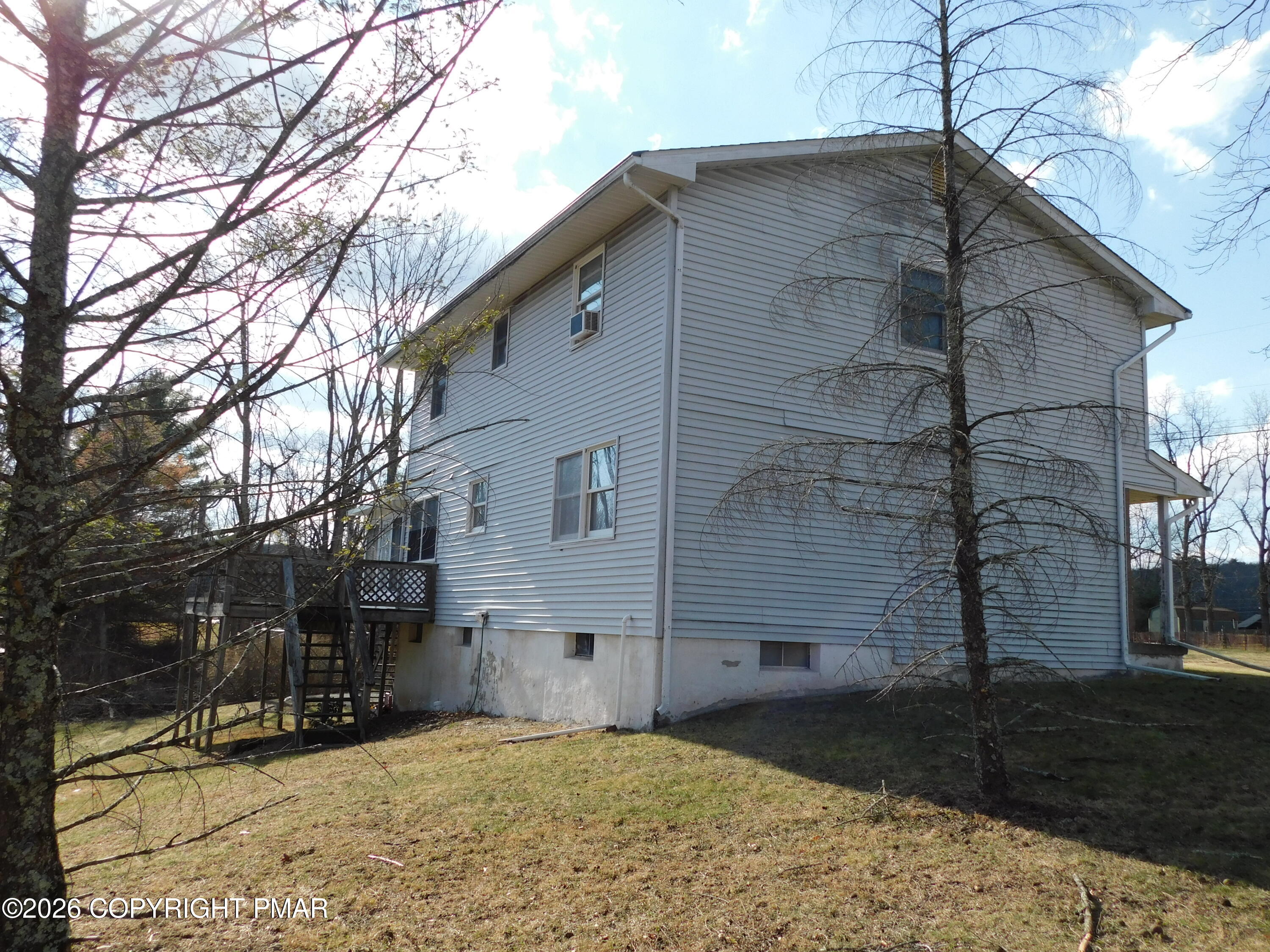 118 Burton Road Cresco, PA 18326 - Photo 7 of 43 DSCN0008