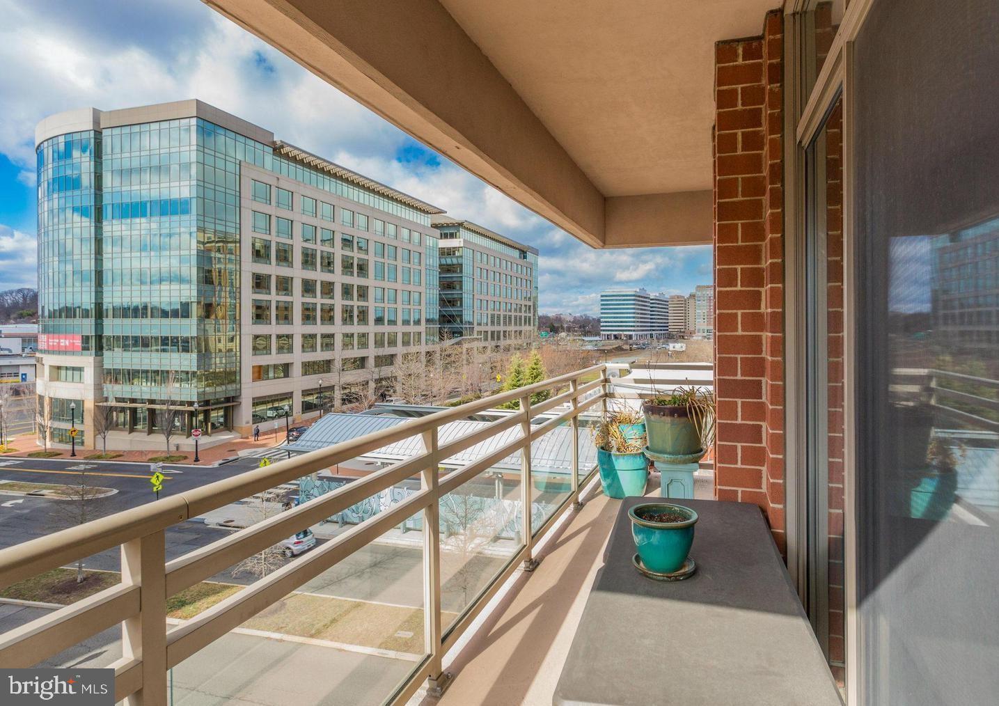 3650 South Glebe Road, Unit 443 Arlington, VA 22202 - Photo 15 of 24 Gallery Image 15