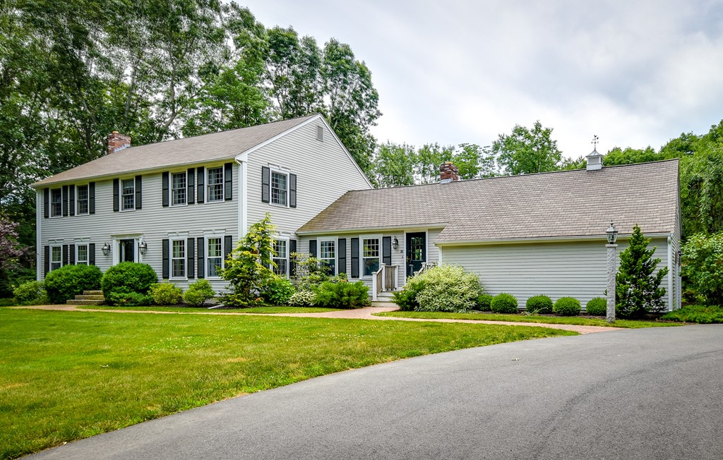 20 Russett Hill Road Sherborn, MA 01770 - Photo 1 of 27 Gallery Image 1
