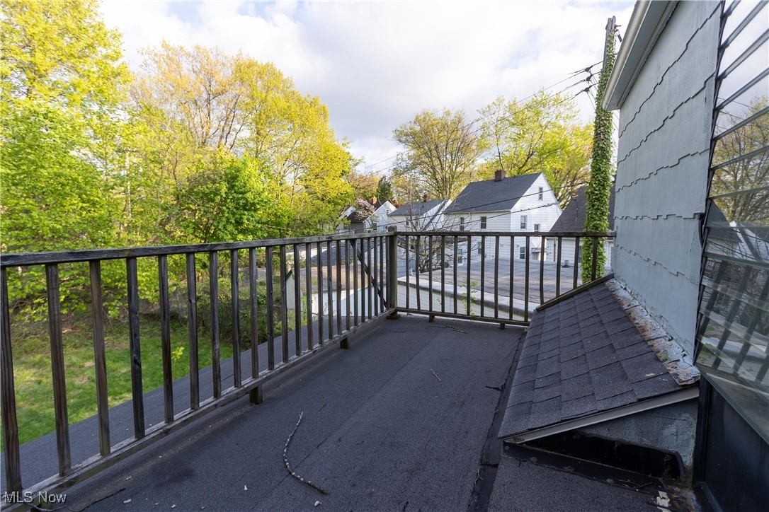 2021 Hilton Road Cleveland, OH 44112 - Photo 16 of 29 Balcony off bedrom