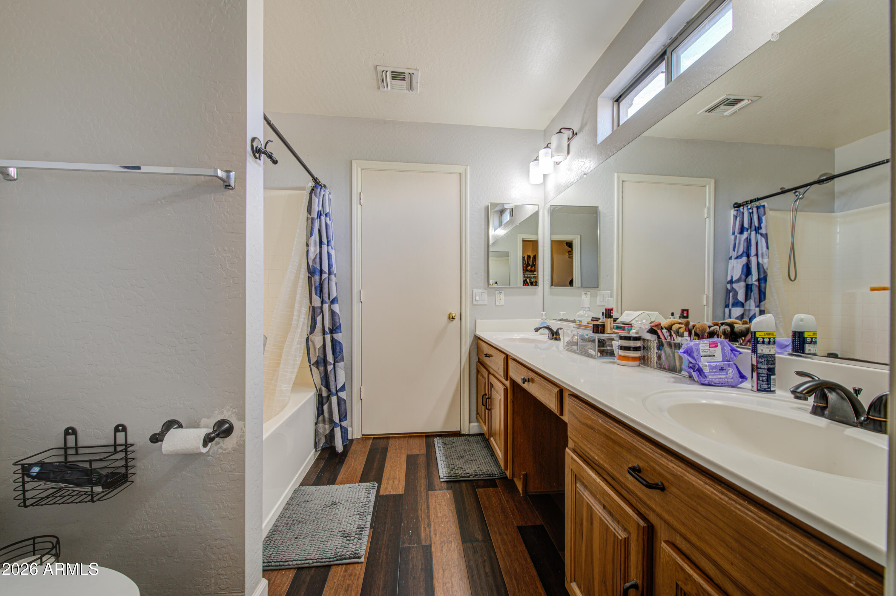 8315 West Cordes Road Tolleson, AZ 85353 - Photo 25 of 49 Primary Bath 1