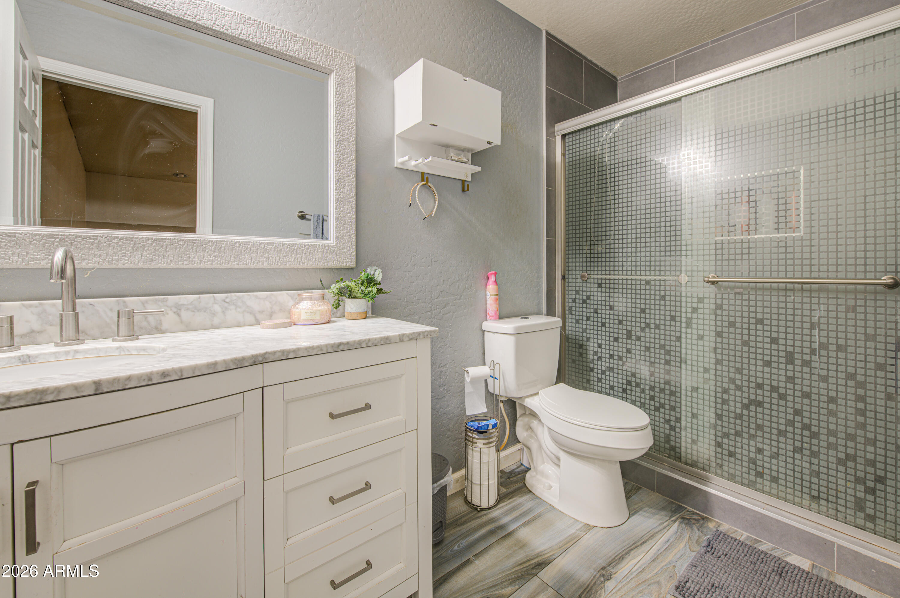 8315 West Cordes Road Tolleson, AZ 85353 - Photo 37 of 49 Bathroom 2-pic 2