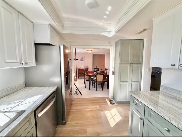 $250,000 | 2453 Egret Boulevard, Unit 102, Clearwater, FL 33762