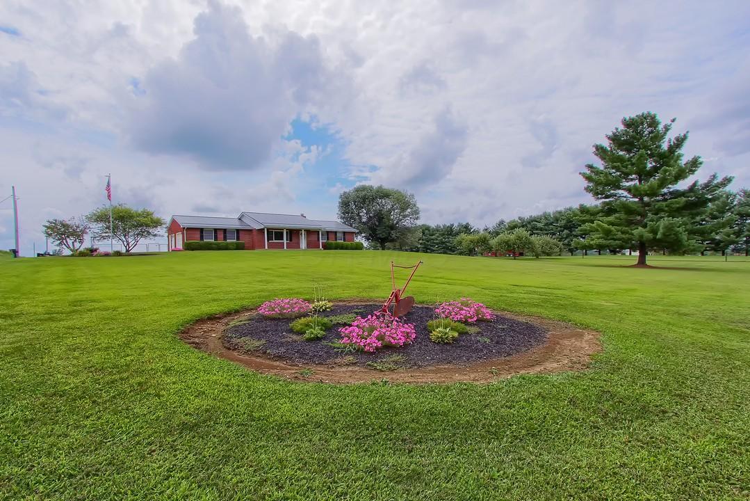 25035 Shoemaker Road Circleville, OH 43113 - Photo 5 of 55 Gallery Image 5