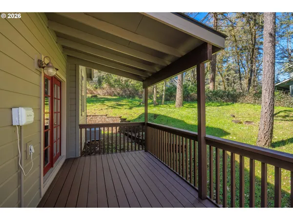$769,000 | 217 Rockridge Loop, Eugene, OR 97405
