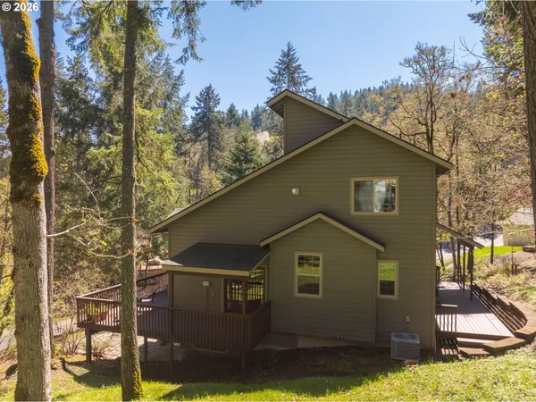 $769,000 | 217 Rockridge Loop, Eugene, OR 97405